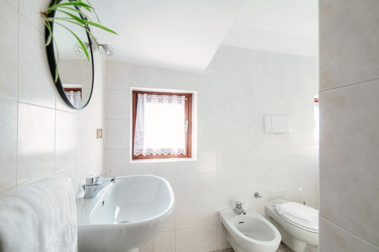 Apartment Piazza Roma By Quokka 360 - Historic Flat In The Centre Of Como Bagian luar foto